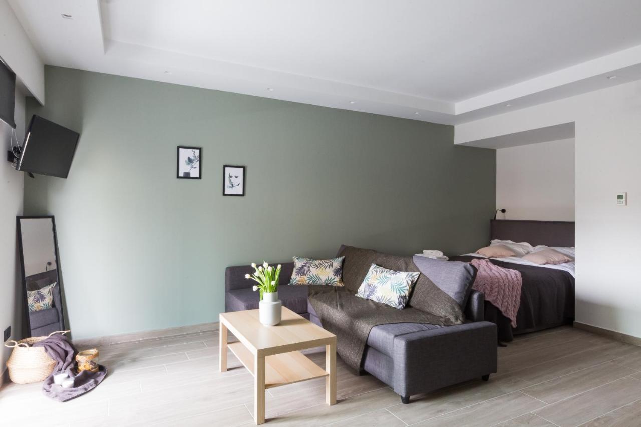 12 Reasons Why Metaxourgeio Aparthotel Athene Buitenkant foto