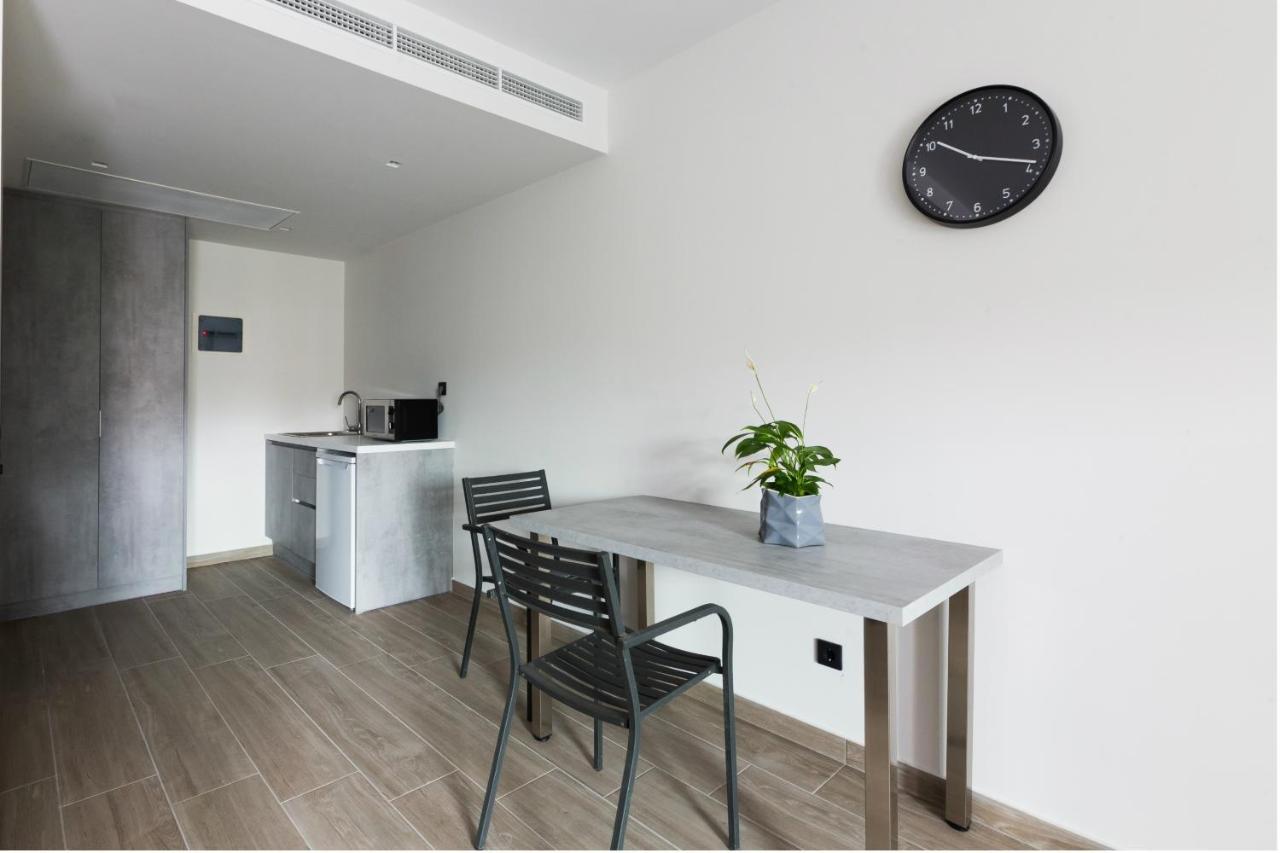 12 Reasons Why Metaxourgeio Aparthotel Athene Buitenkant foto